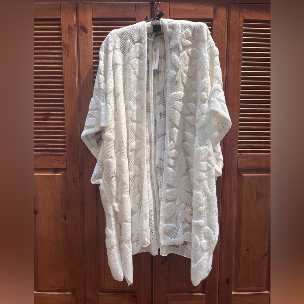 NWT Anthropologie Cape Poncho OS